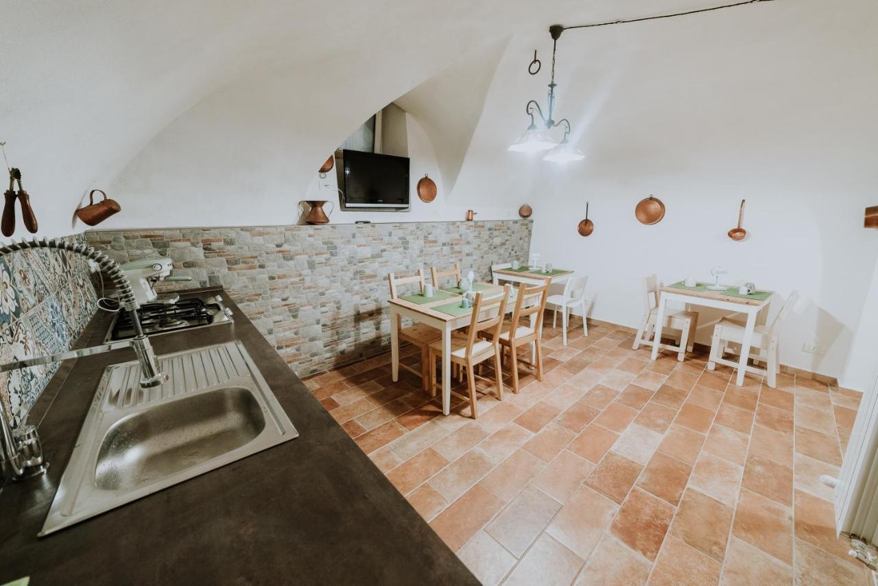Bed and Breakfast La Casa Di Achille Кьети Экстерьер фото
